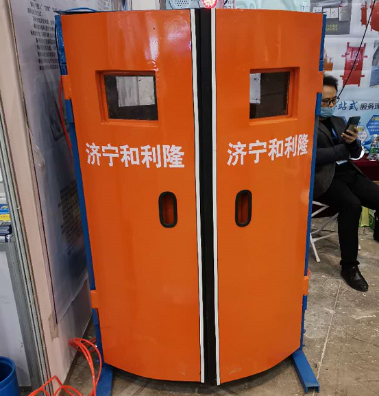 減壓風門